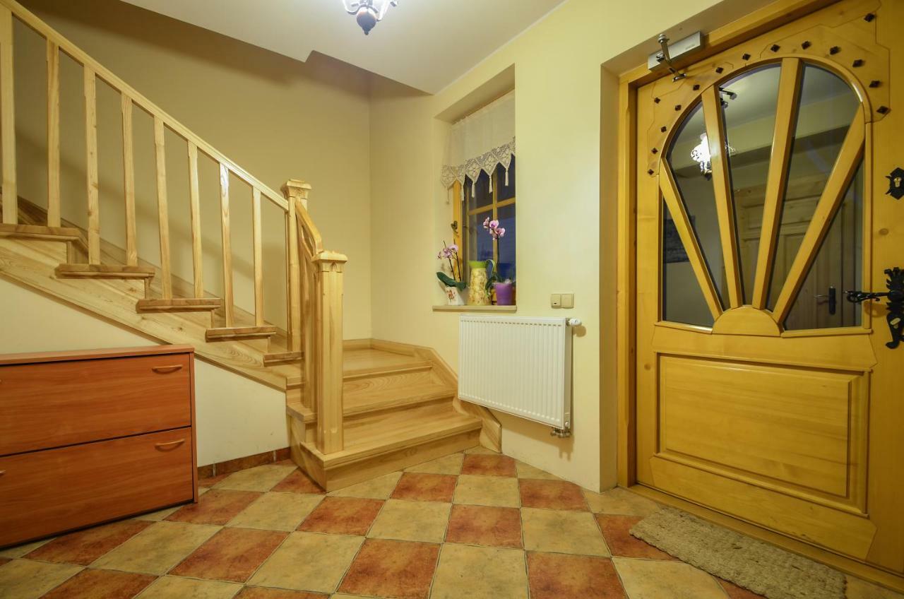 Krokuschata Pod Sokolica Krościenko Buitenkant foto