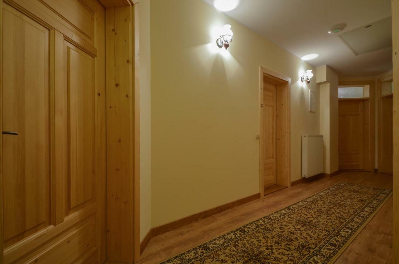 Krokuschata Pod Sokolica Krościenko Buitenkant foto
