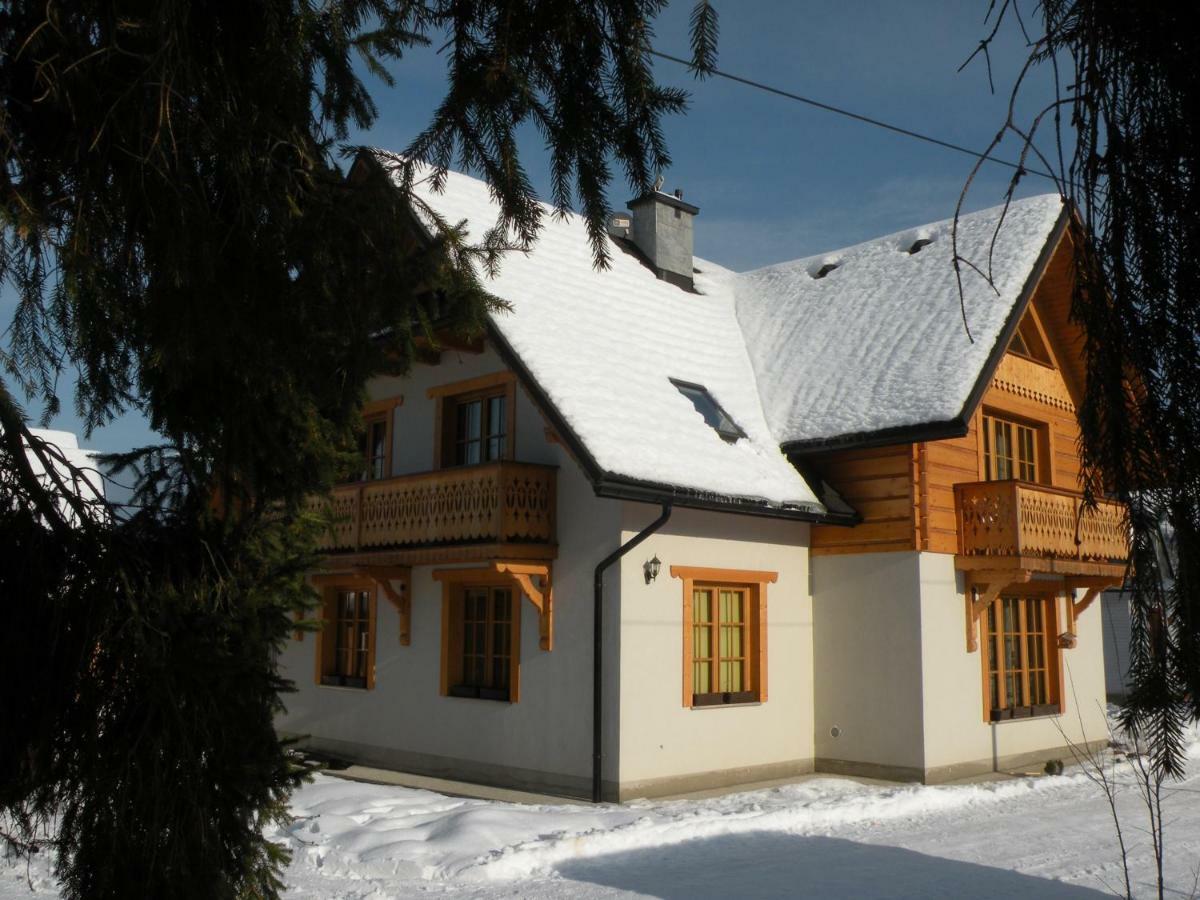 Krokuschata Pod Sokolica Krościenko Buitenkant foto